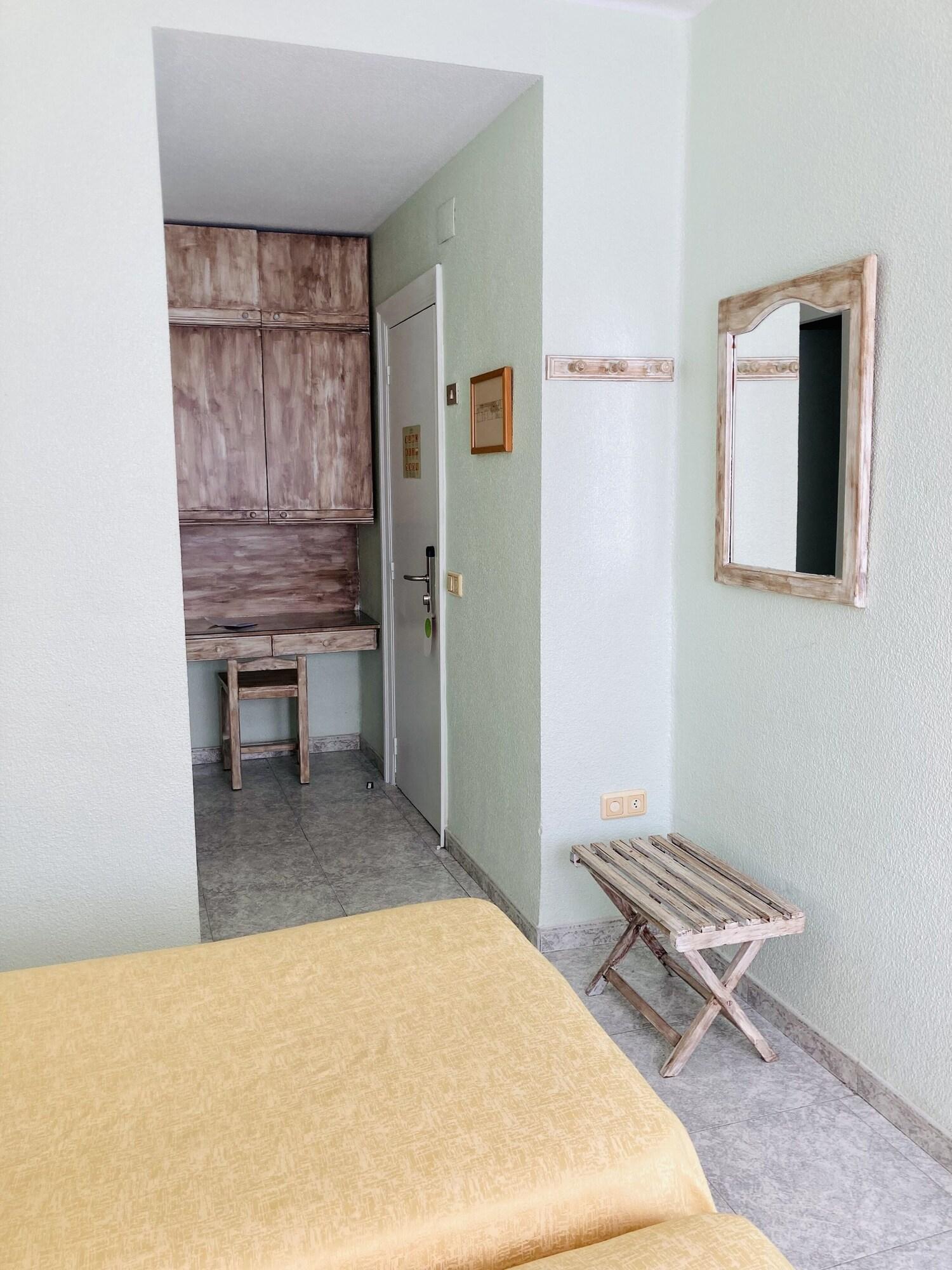 Hotel Dl Urban